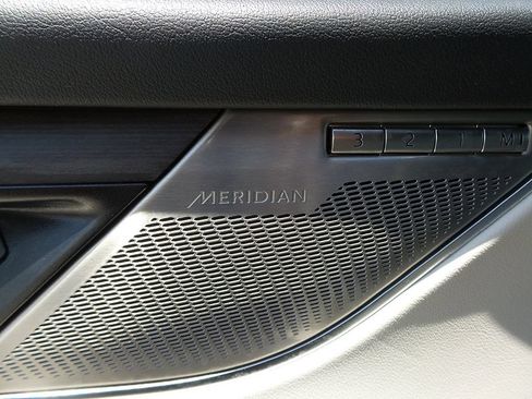 Used 2023 Jaguar F-PACE S AWD/4WD image 35