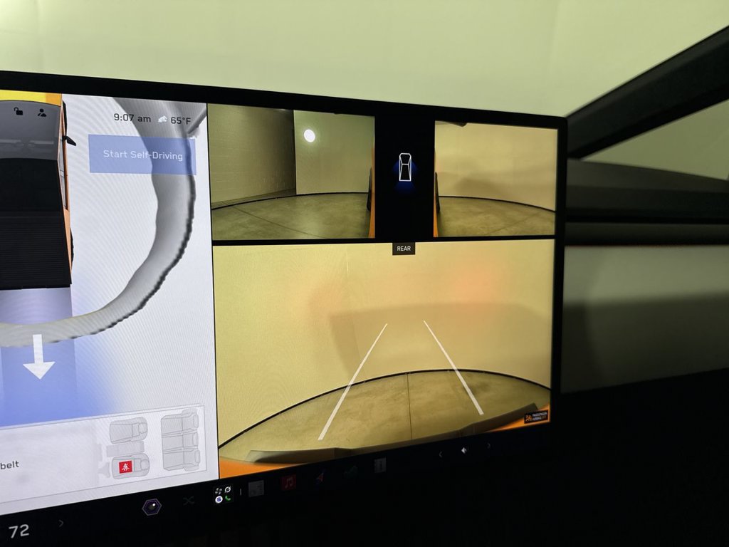 Used 2024 Tesla Cybertruck AWD Crew Cab image 30
