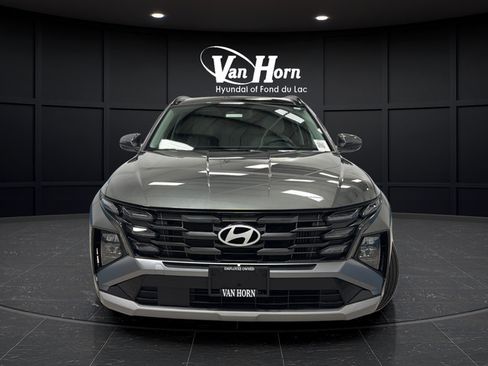 Used 2025 Hyundai Tucson SEL AWD/4WD image 2