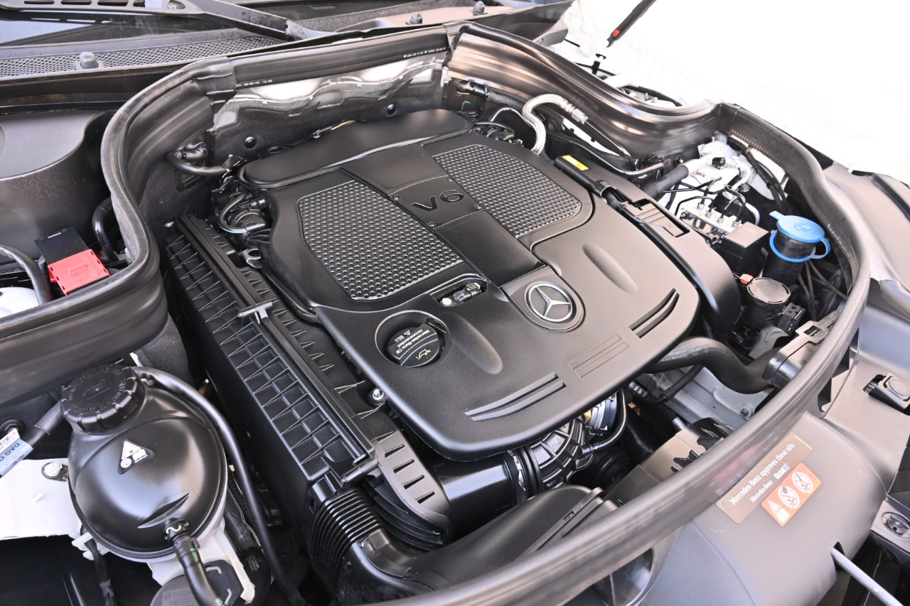 Used 2015 Mercedes-Benz GLK 350 2WD image 42