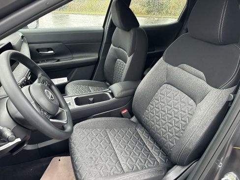 New 2026 Nissan Kicks SV w/ SV Premium Package AWD/4WD image 20