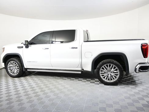 Used 2019 GMC Sierra 1500 Denali w/ Denali Ultimate Package AWD/4WD image 3