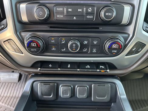 Used 2018 GMC Sierra 1500 SLE w/ SLE Value Package RWD image 32