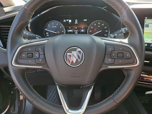 Used 2023 Buick Envision Avenir AWD/4WD image 31