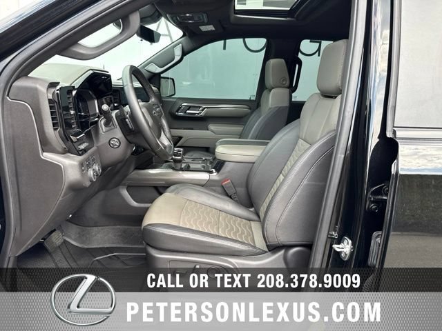 Used 2025 Chevrolet Silverado 1500 ZR2 w/ Technology Package AWD/4WD image 23