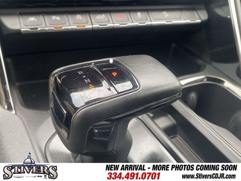 Used 2024 GMC Sierra 1500 AT4 w/ AT4 Preferred Package AWD/4WD image 60