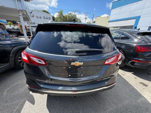 Used 2019 Chevrolet Equinox Premier AWD/4WD image 4