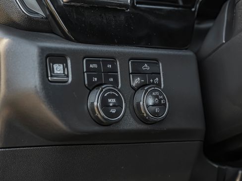 Used 2023 Chevrolet Silverado 1500 LT Trail Boss w/ Convenience Package II image 26