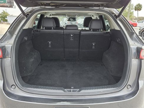 Used 2017 MAZDA CX-5 Touring w/ Preferred Equipment Package image 13