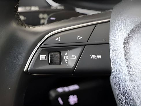 Used 2022 Audi Q5 2.0T Premium Plus image 26