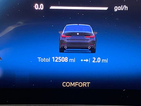 Certified 2025 BMW 330i Sedan image 17