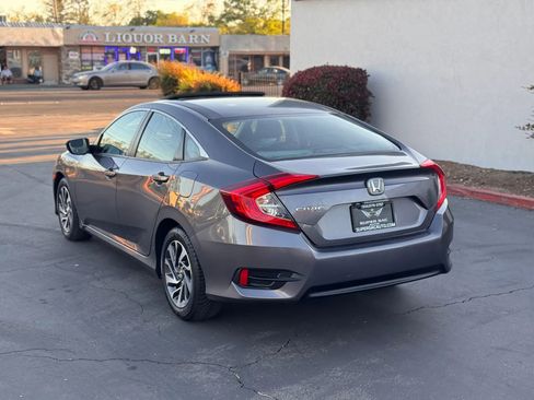 Used 2016 Honda Civic EX image 4