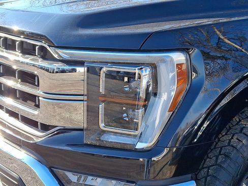 Used 2021 Ford F150 Lariat w/ Equipment Group 502A High image 4