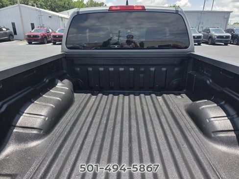 Certified 2024 Nissan Frontier SV w/ Technology Package AWD/4WD image 13