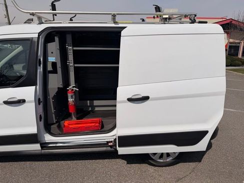 Used 2020 Ford Transit Connect XL image 24
