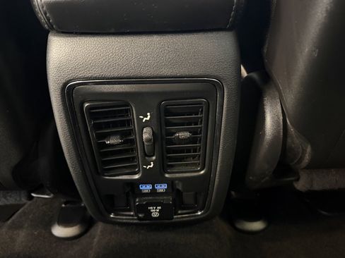 Used 2020 Jeep Grand Cherokee Limited image 44