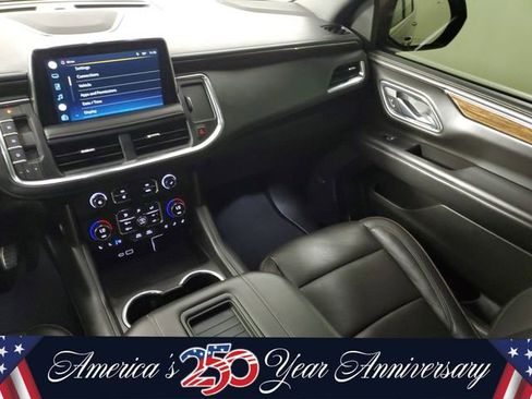 Used 2022 Chevrolet Tahoe High Country AWD/4WD image 18
