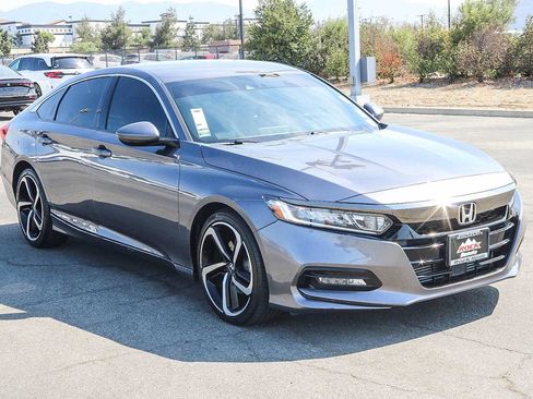 Used 2020 Honda Accord Sport image 3