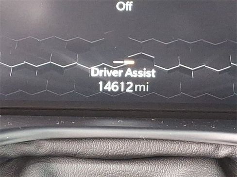 Certified 2024 Jeep Compass Trailhawk w/ Trailhawk Elite Group image 13