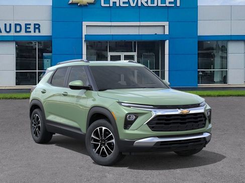 New 2026 Chevrolet TrailBlazer LT w/ Convenience Package AWD/4WD image 7