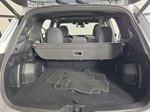 Certified 2025 Subaru Forester Premium AWD/4WD image 26