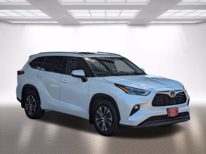 Certified 2022 Toyota Highlander XLE