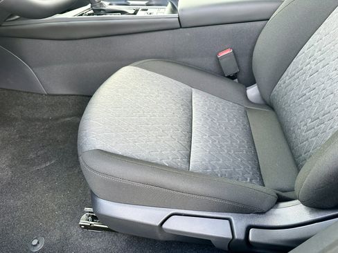 New 2026 Nissan Sentra SV FWD image 31
