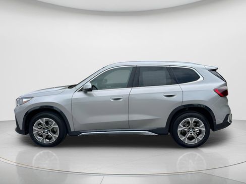 New 2026 BMW X1 xDrive28i w/ Technology Package AWD/4WD image 8