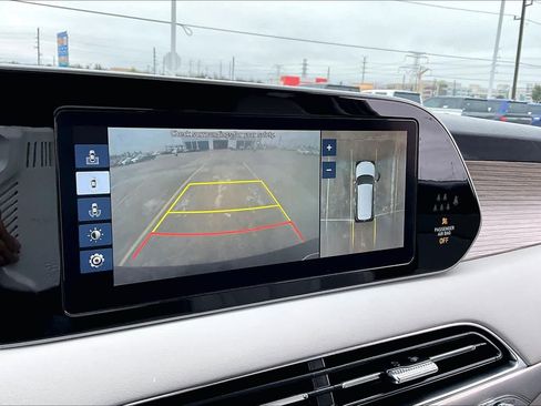 Used 2021 Hyundai Palisade Limited image 26