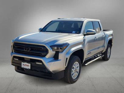 New 2025 Toyota Tacoma SR5