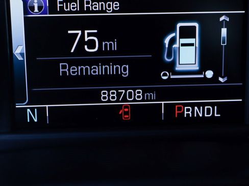 Used 2019 Chevrolet Silverado 1500 LT w/ All Star Edition image 23