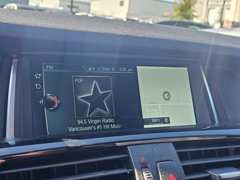 Used 2017 BMW X3 xDrive28i image 32