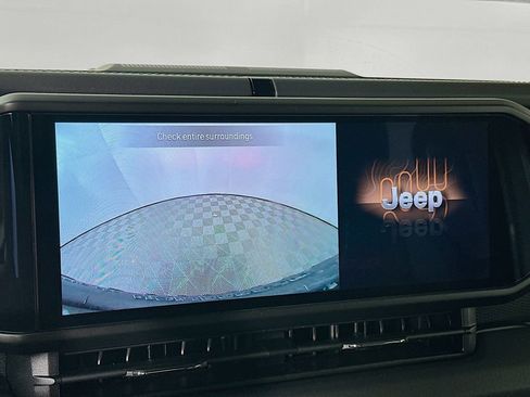 New 2026 Jeep Wrangler Unlimited Rubicon image 18