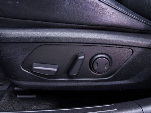Used 2023 Hyundai Elantra Limited FWD image 20