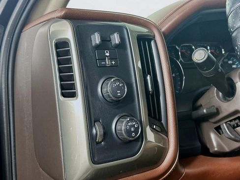 Used 2017 Chevrolet Silverado 3500 High Country image 25