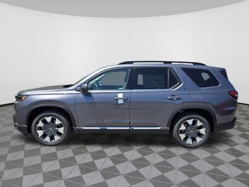 New 2026 Honda Pilot Touring image 5