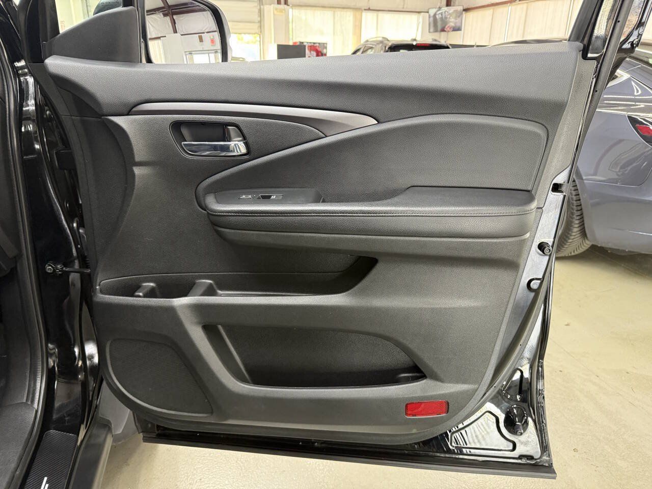 Used 2021 Honda Passport Sport image 15