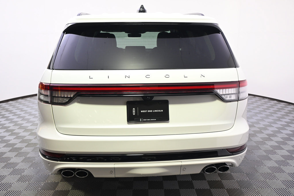 New 2026 Lincoln Aviator AWD w/ Jet Appearance Package image 5