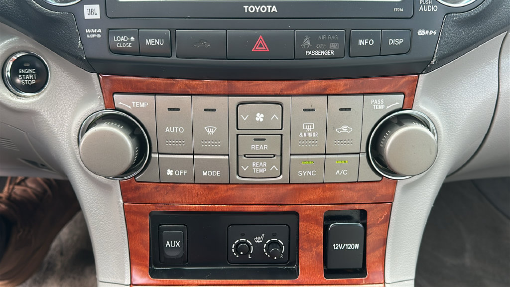 Used 2008 Toyota Highlander Limited FWD image 28