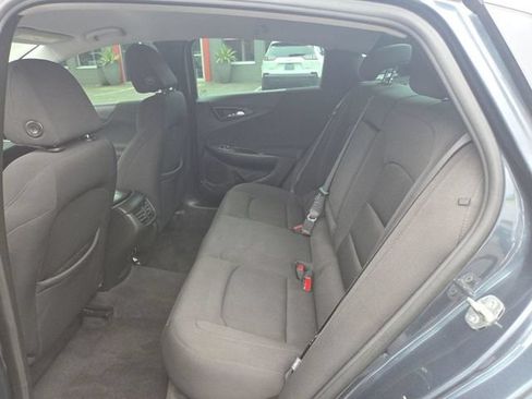 Used 2021 Chevrolet Malibu LT FWD image 10