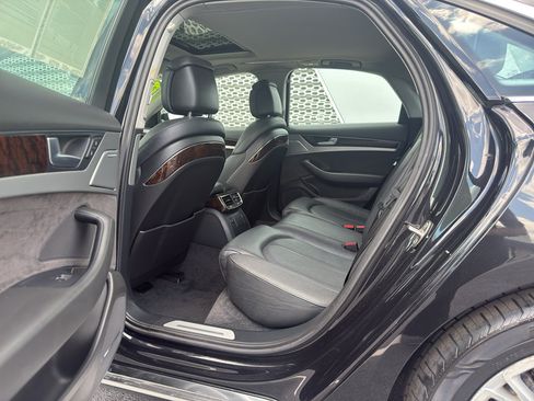 Used 2013 Audi A8 3.0T w/ Convenience Pkg AWD/4WD image 11