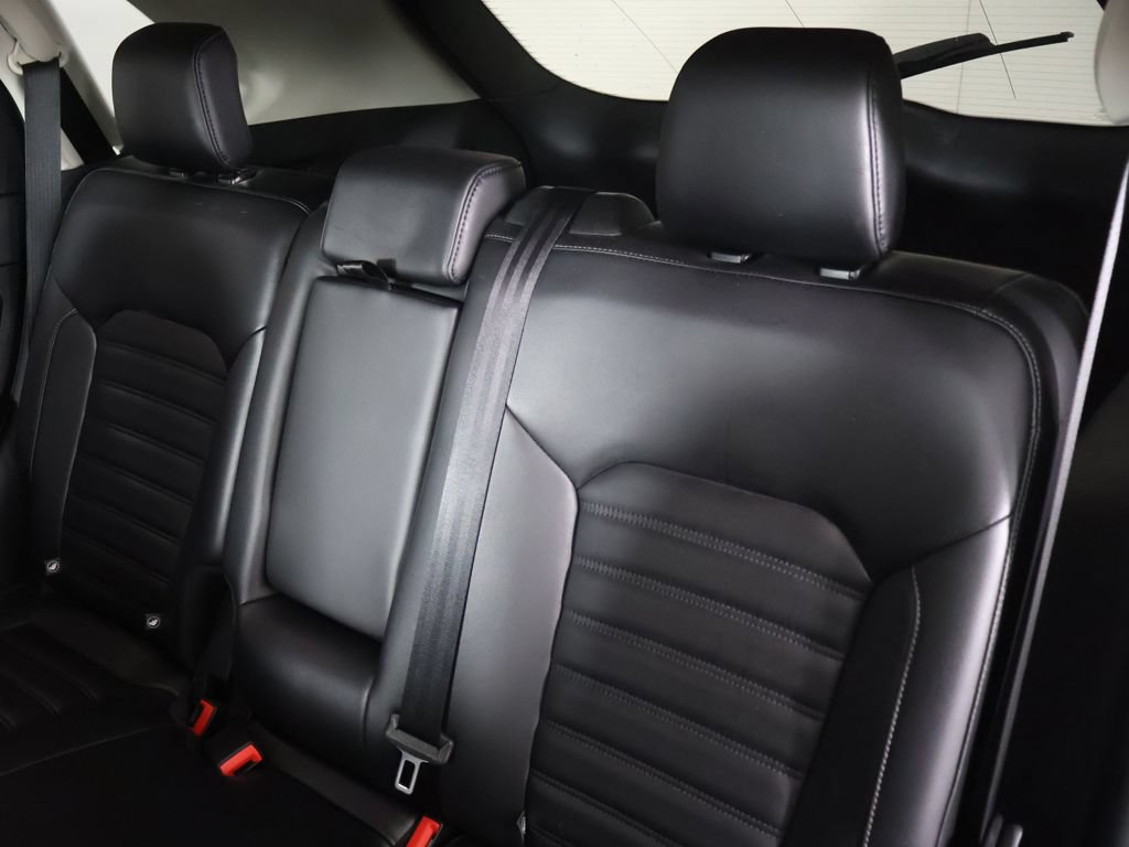 Used 2023 Ford Edge SEL w/ Convenience Package AWD/4WD image 32