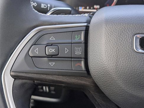 New 2026 Jeep Grand Cherokee L Limited image 23