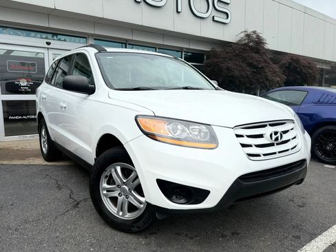 Used 2011 Hyundai Santa Fe GLS FWD image 1