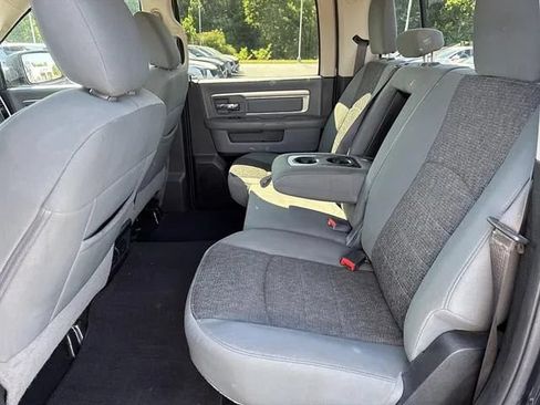 Used 2019 RAM 1500 Big Horn AWD/4WD image 14