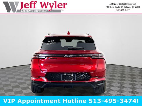 New 2025 Chevrolet Equinox EV RS w/ LPO, All-Weather Mat Package image 28