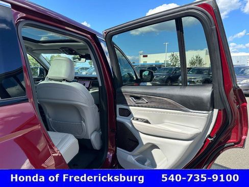 Used 2022 Jeep Grand Cherokee Overland image 33