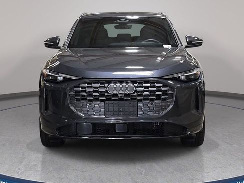New 2025 Audi Q5 Prestige image 2