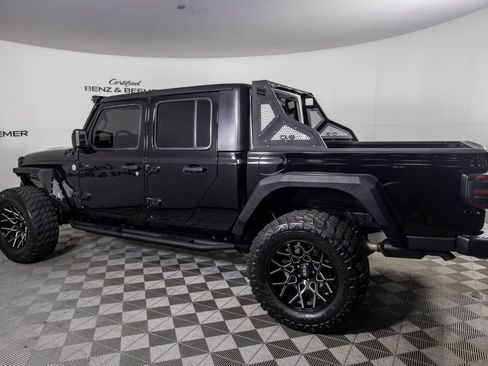 Used 2020 Jeep Gladiator Sport w/ Quick Order Package 24S AWD/4WD image 11