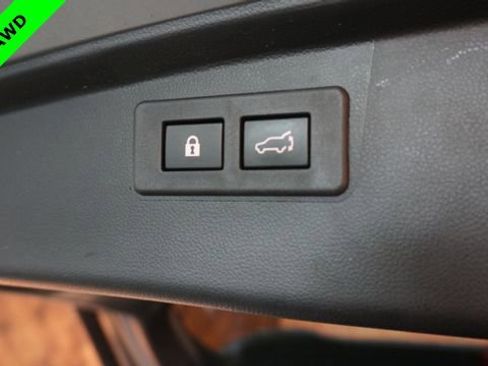 Used 2020 Subaru Outback Limited AWD/4WD image 43